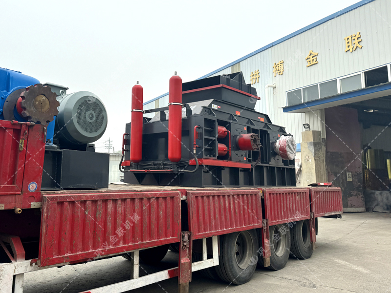 機(jī)制砂品質(zhì)參差不齊？液壓對(duì)輥制砂機(jī)如何實(shí)現(xiàn)高品質(zhì)細(xì)砂生產(chǎn)？